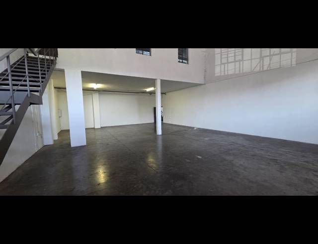 194M² WAREHOUSE TO LET IN NELSPRUIT INDUSTRIAL